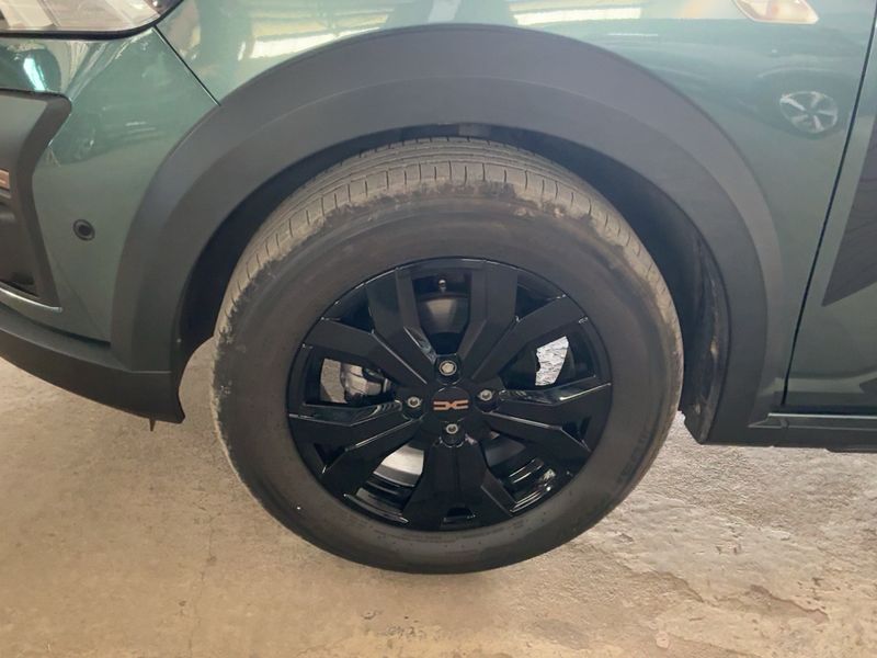 Dacia Sandero 1.0 TCe LPG Stepway Extreme+ 2025 – снимка 3