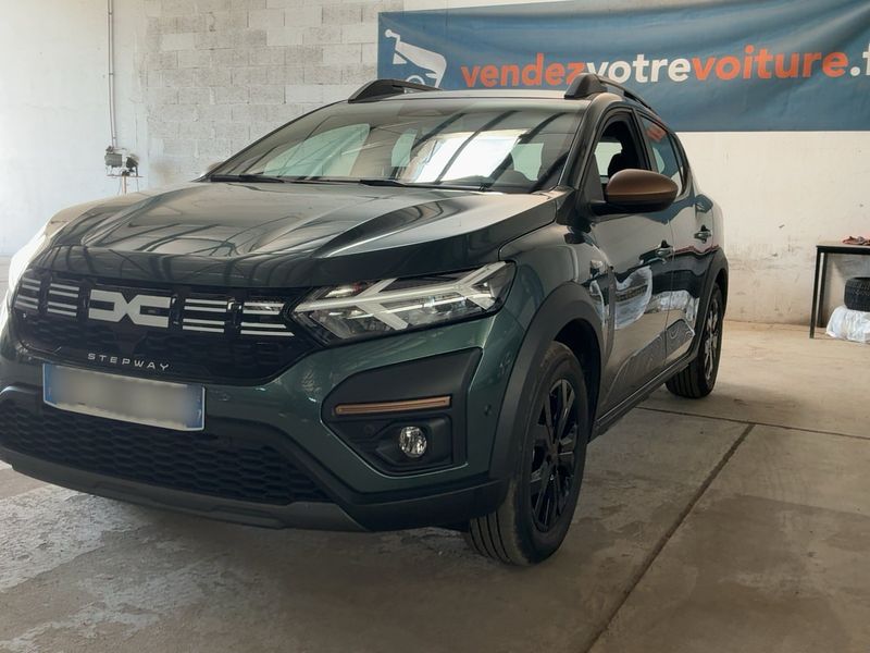 Dacia Sandero 1.0 TCe LPG Stepway Extreme+ 2025 – снимка 2