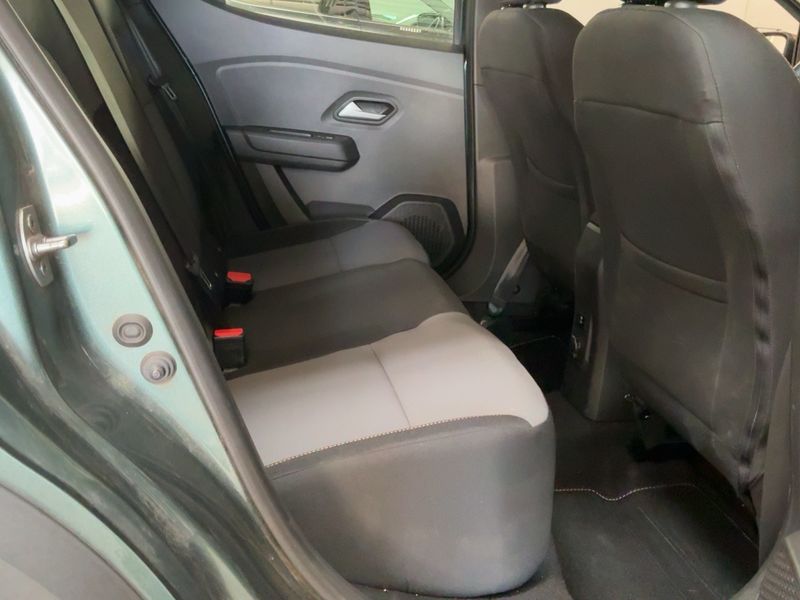 Dacia Sandero 1.0 TCe LPG Stepway Extreme+ 2025 – снимка 19