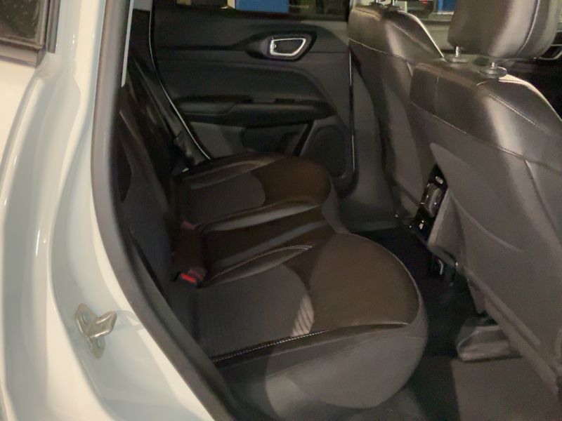 Jeep Compass 1.5 GSE T4 e-Hybrid Altitude 2024 – снимка 19