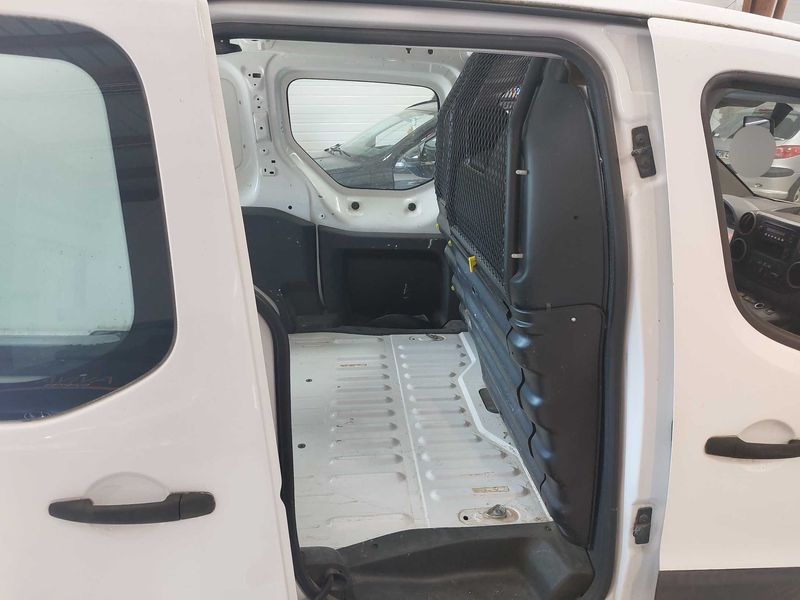Citroen Berlingo 1.6 e-HDi Confort L1 2012 – снимка 13