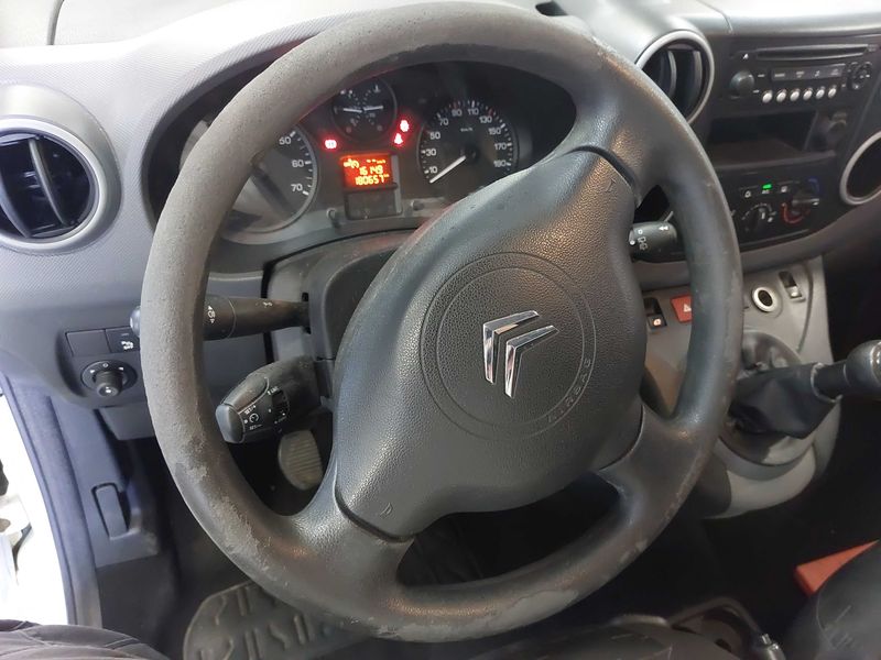Citroen Berlingo 1.6 e-HDi Confort L1 2012 – снимка 26
