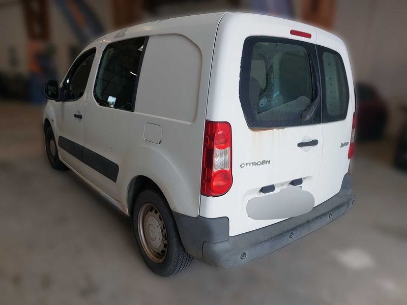 Citroen Berlingo 1.6 e-HDi Confort L1 2012 – снимка 3
