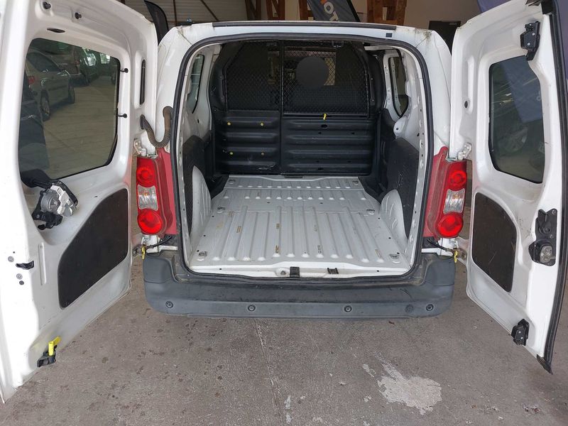 Citroen Berlingo 1.6 e-HDi Confort L1 2012 – снимка 9