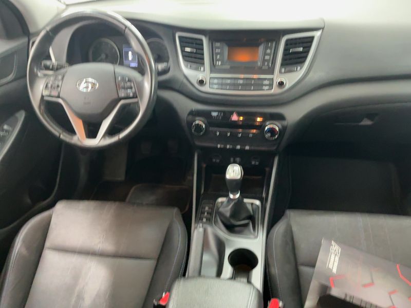 Hyundai Tucson 1.6 Trend 2WD 2018 – снимка 18