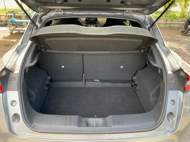 Nissan Juke 1.0 DIG-T N-Connecta 2022 – снимка 15
