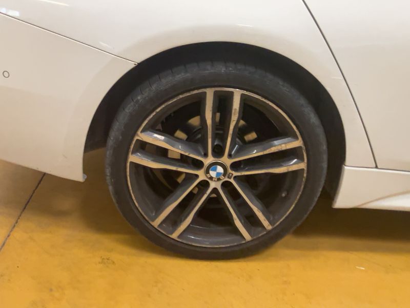 BMW 3er 320d xDrive M Sport 2017 – снимка 19