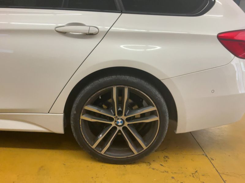 BMW 3er 320d xDrive M Sport 2017 – снимка 18
