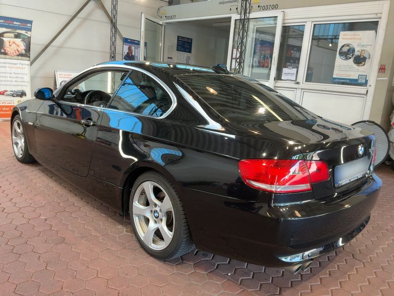 BMW 3er 330i 2010 – снимка 6
