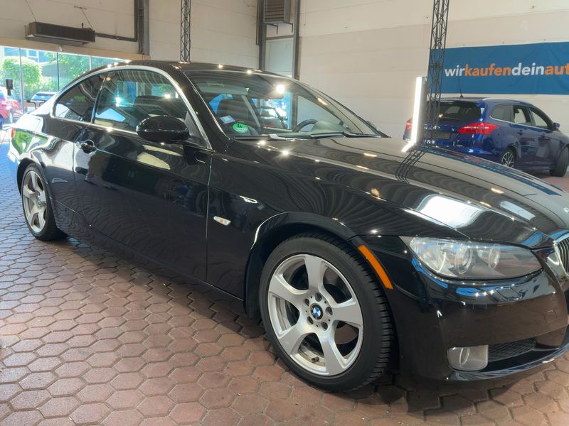 BMW 3er 330i 2010 – снимка 12