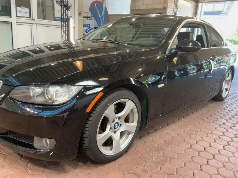 BMW 3er 330i 2010 – снимка 2