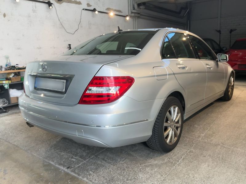 Mercedes-Benz C-Klasse C 200 CDI BlueEfficiency Avantgarde 2012 – снимка 8