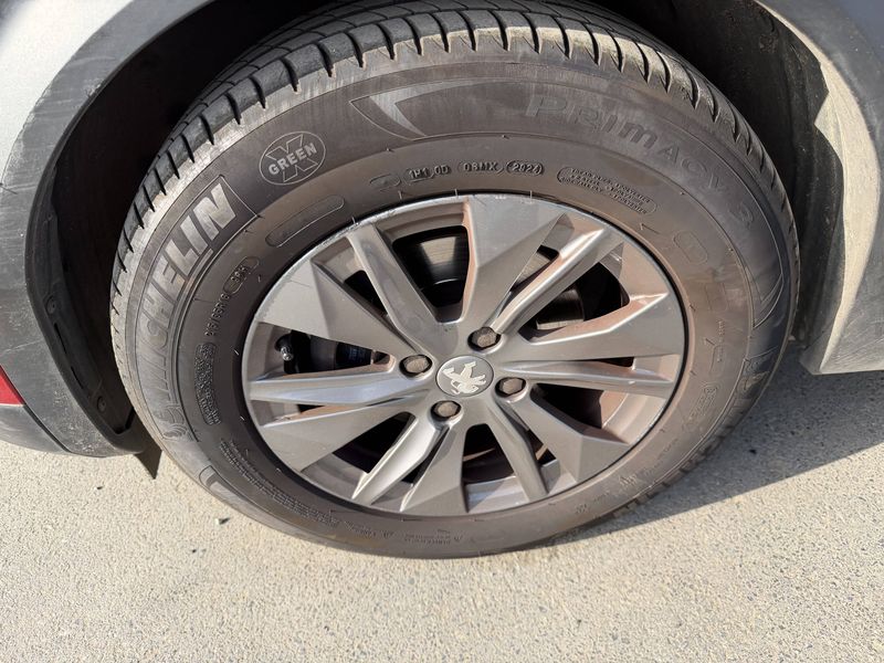Peugeot 2008 1.2 PureTech Active Pack 2021 – снимка 20