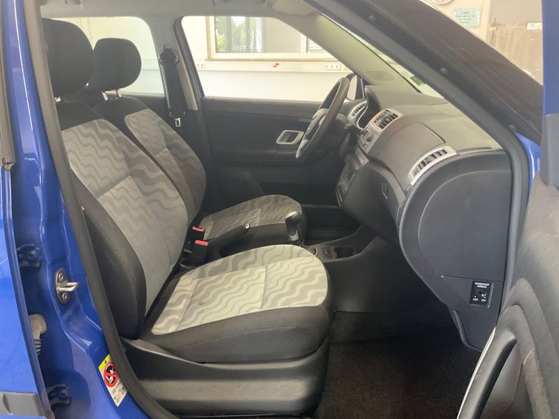 Skoda Fabia 1.2 Style Edition 2009 – снимка 3