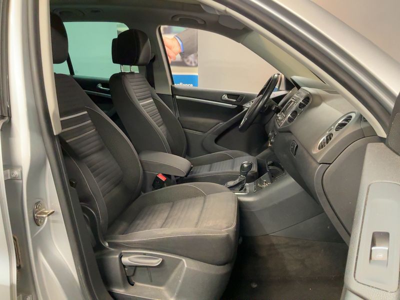 Volkswagen Tiguan 2.0 TDI Cup 4Motion BlueMotion Tech 2014 – снимка 16