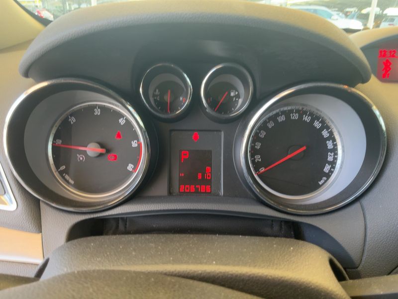 Opel Mokka 1.7 CDTI Excellence 2013 – снимка 18
