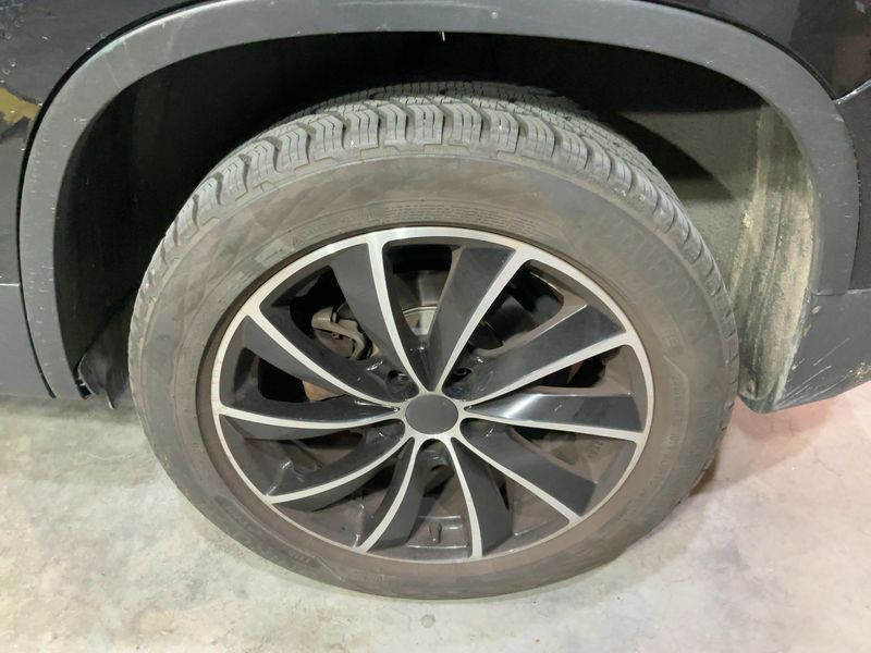 Volkswagen Tiguan 2.0 TDI Sport & Style 4Motion 2011 – снимка 5