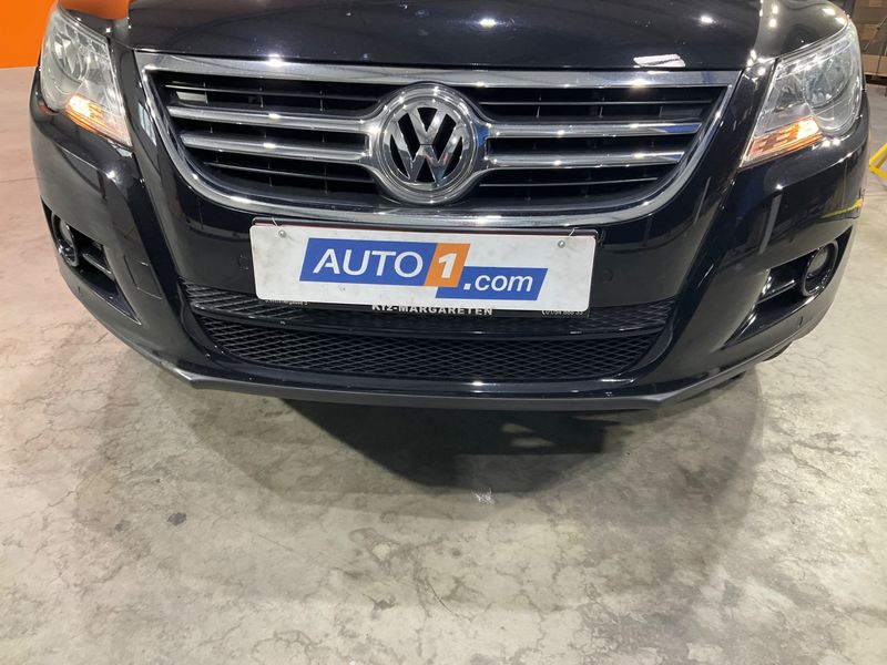 Volkswagen Tiguan 2.0 TDI Sport & Style 4Motion 2011 – снимка 23