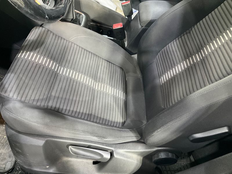 Volkswagen Tiguan 2.0 TDI Sport & Style 4Motion 2011 – снимка 31