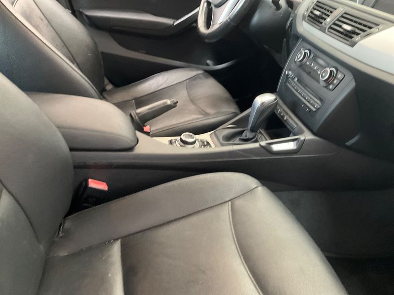 BMW X1 xDrive 20d 2010 – снимка 28