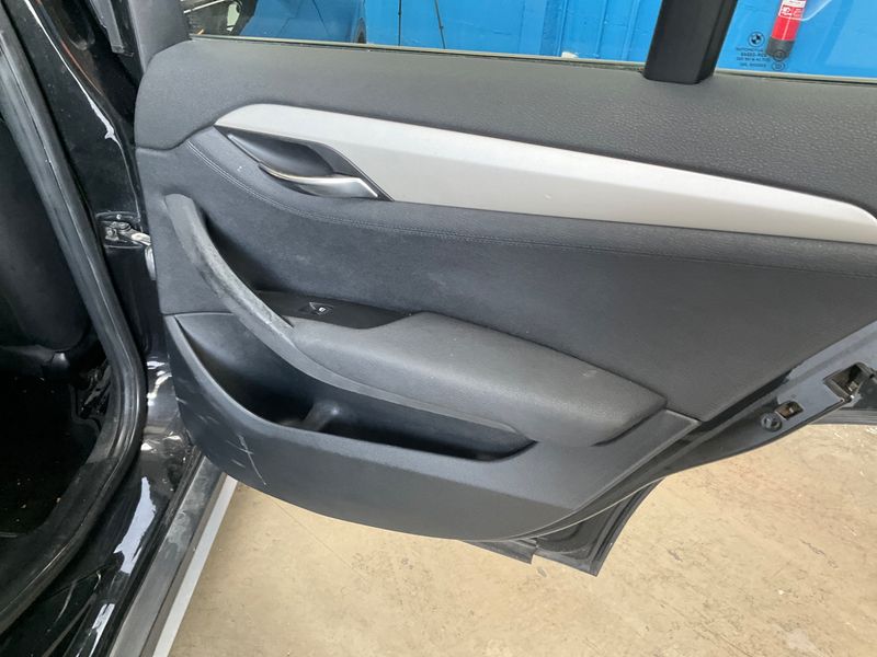 BMW X1 xDrive 20d 2010 – снимка 30