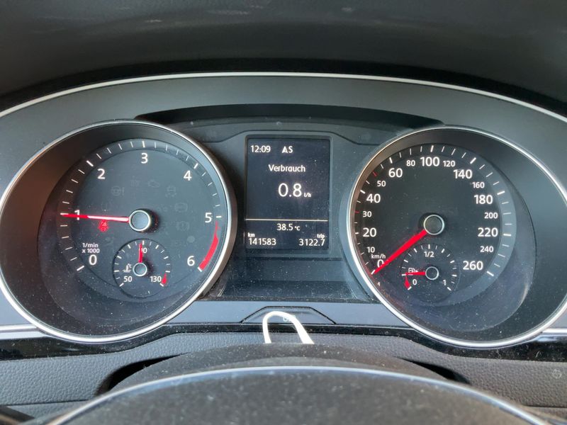 Volkswagen Passat 1.6 TDI Comfortline BlueMotion Tech 2017 – снимка 18