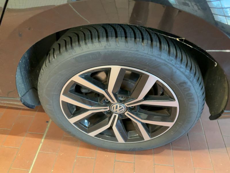 Volkswagen Passat 1.6 TDI Comfortline BlueMotion Tech 2017 – снимка 5
