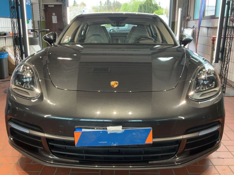 Porsche Panamera 4 E-Hybrid 2019 – снимка 14