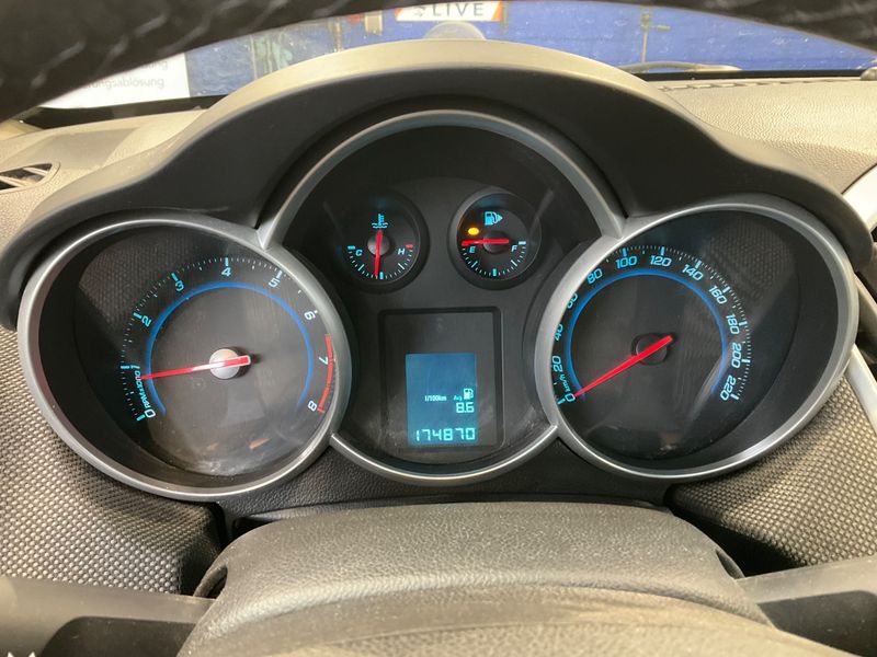 Chevrolet Cruze 1.6 LT 2012 – снимка 4