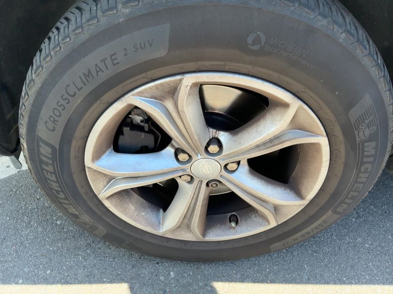 Land Rover Discovery Sport 2.0 Td4 SE AWD 2016 – снимка 3