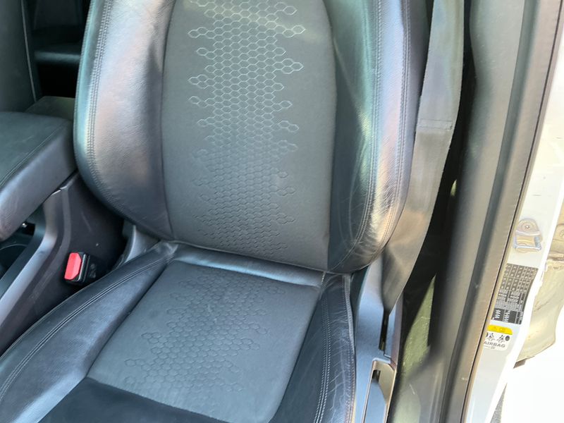 Land Rover Discovery Sport 2.0 Td4 SE AWD 2016 – снимка 25