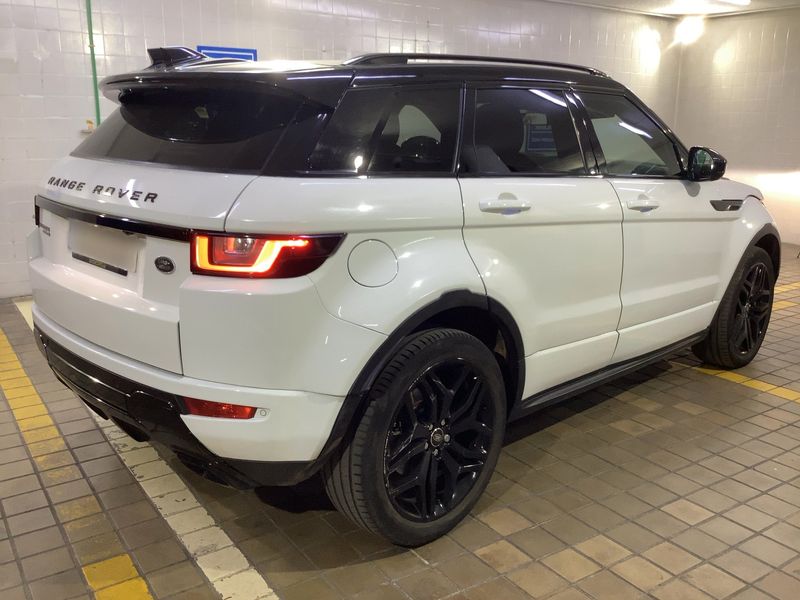 Land Rover Evoque 2.0 TD Sd4 HSE Dynamic 2018 – снимка 8