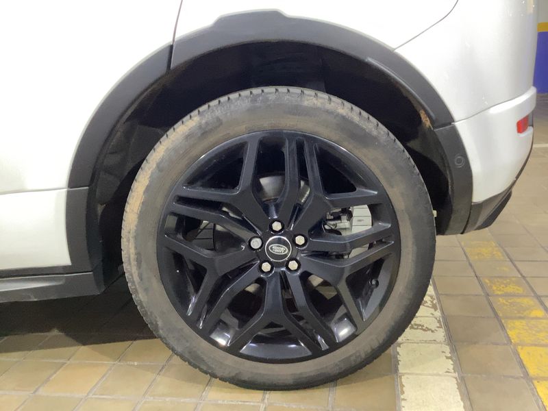 Land Rover Evoque 2.0 TD Sd4 HSE Dynamic 2018 – снимка 5