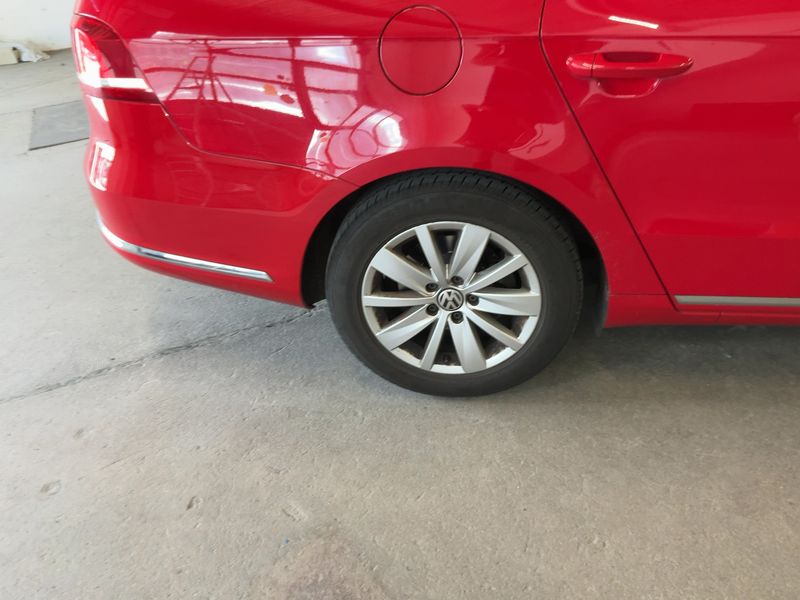 Volkswagen Passat 2.0 TDI Comfortline BlueMotion Tech 2013 – снимка 9