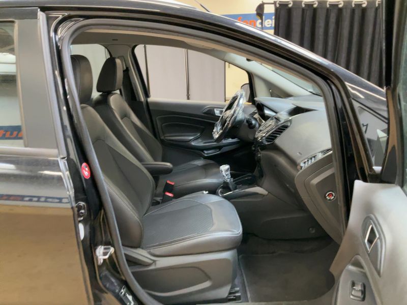Ford EcoSport 1.0 EcoBoost Titanium 2015 – снимка 17