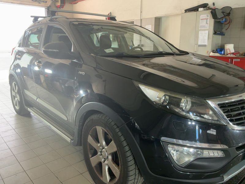 Kia Sportage 2.0 CRDi Spirit 4WD 2012 – снимка 12