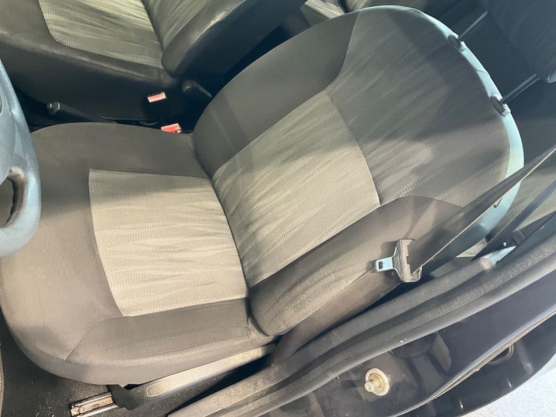 Dacia Dokker 1.5 dCi Diesel Laureate 2013 – снимка 32
