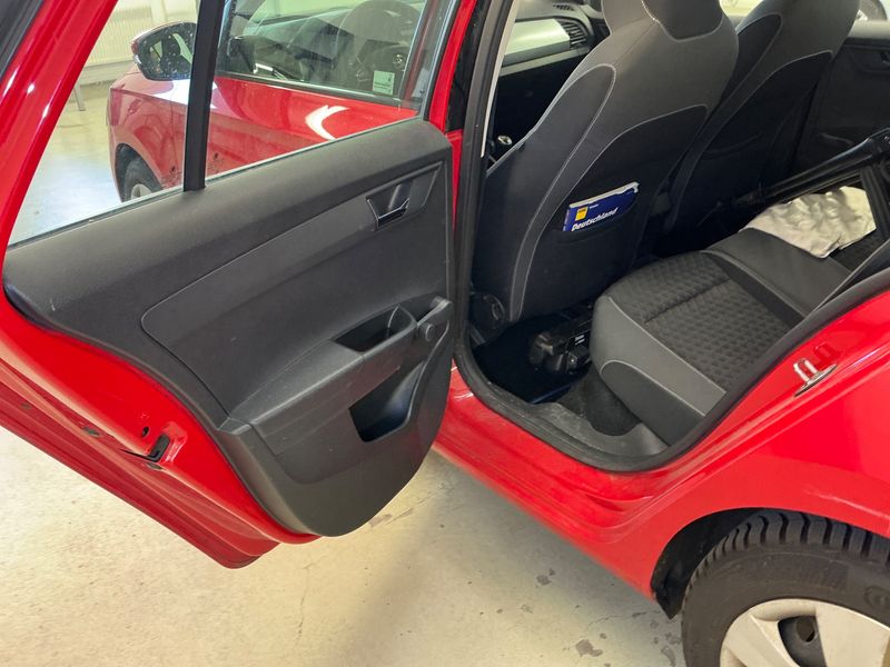 Skoda Fabia 1.4 TDI Ambition 2017 – снимка 34