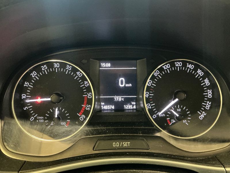Skoda Fabia 1.4 TDI Ambition 2017 – снимка 19