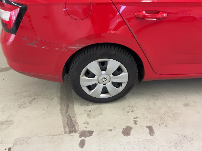 Skoda Fabia 1.4 TDI Ambition 2017 – снимка 9