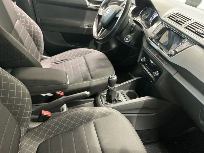 Skoda Fabia 1.4 TDI Style 2016 – снимка 30