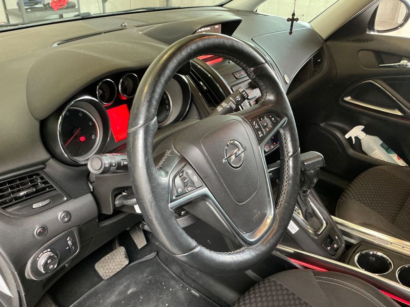Opel Zafira Tourer 2.0 CDTI Cosmo Pack 2015 – снимка 25