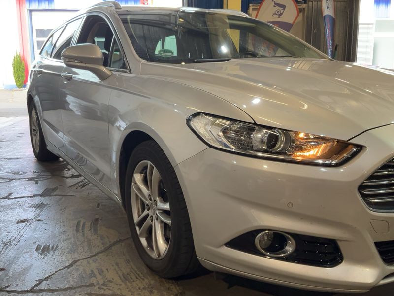 Ford Mondeo 2.0 TDCi Titanium 2015 – снимка 12