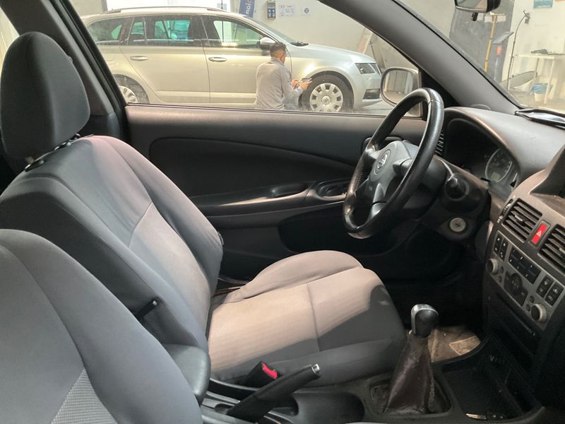 Nissan Almera 1.5 dCi Acenta 2006 – снимка 3