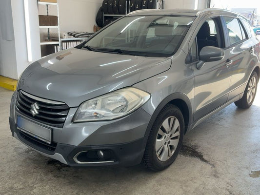 Suzuki SX4 1.6 Comfort 4x4 2015 – снимка 1
