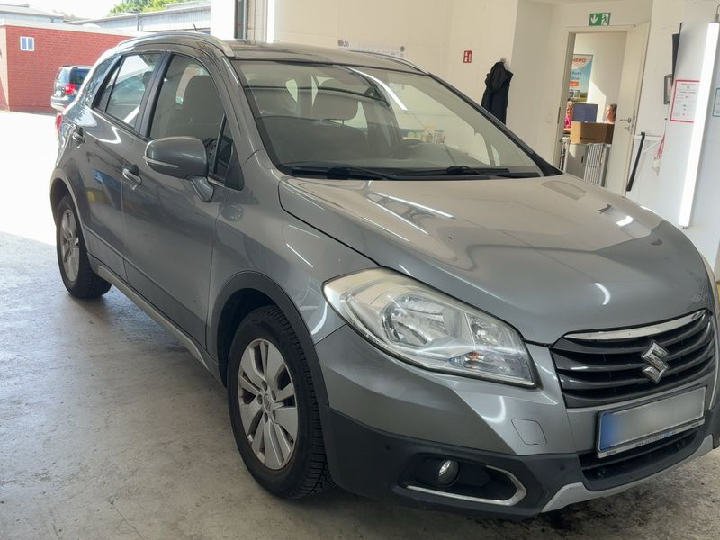 Suzuki SX4 1.6 Comfort 4x4 2015 – снимка 12