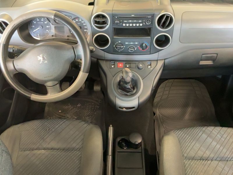 Peugeot Partner 1.6 HDi Confort 2009 – снимка 17