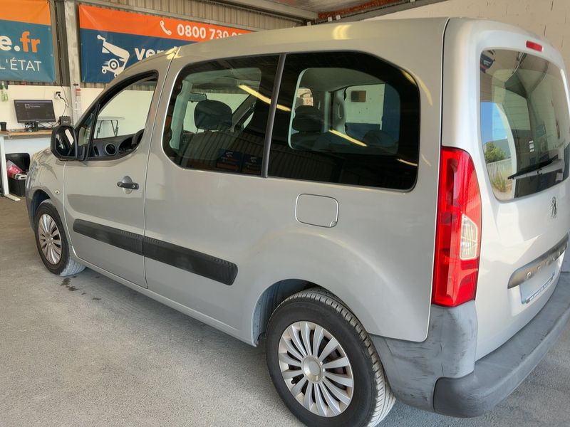 Peugeot Partner 1.6 HDi Confort 2009 – снимка 6