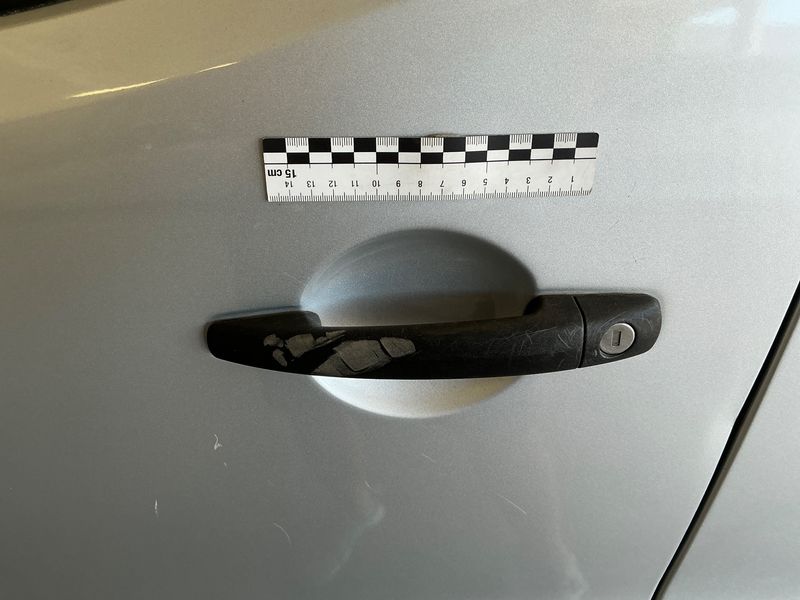 Peugeot Partner 1.6 HDi Confort 2009 – снимка 41