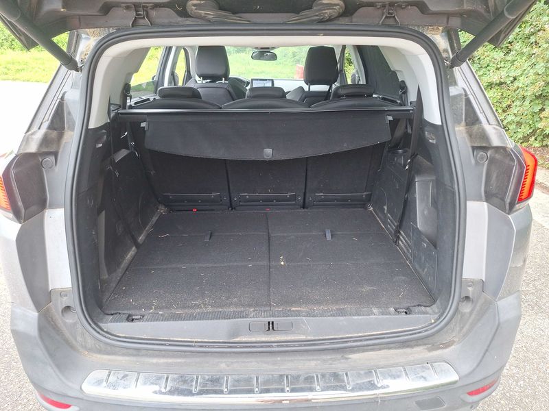Peugeot 5008 1.2 PureTech Allure 2019 – снимка 9